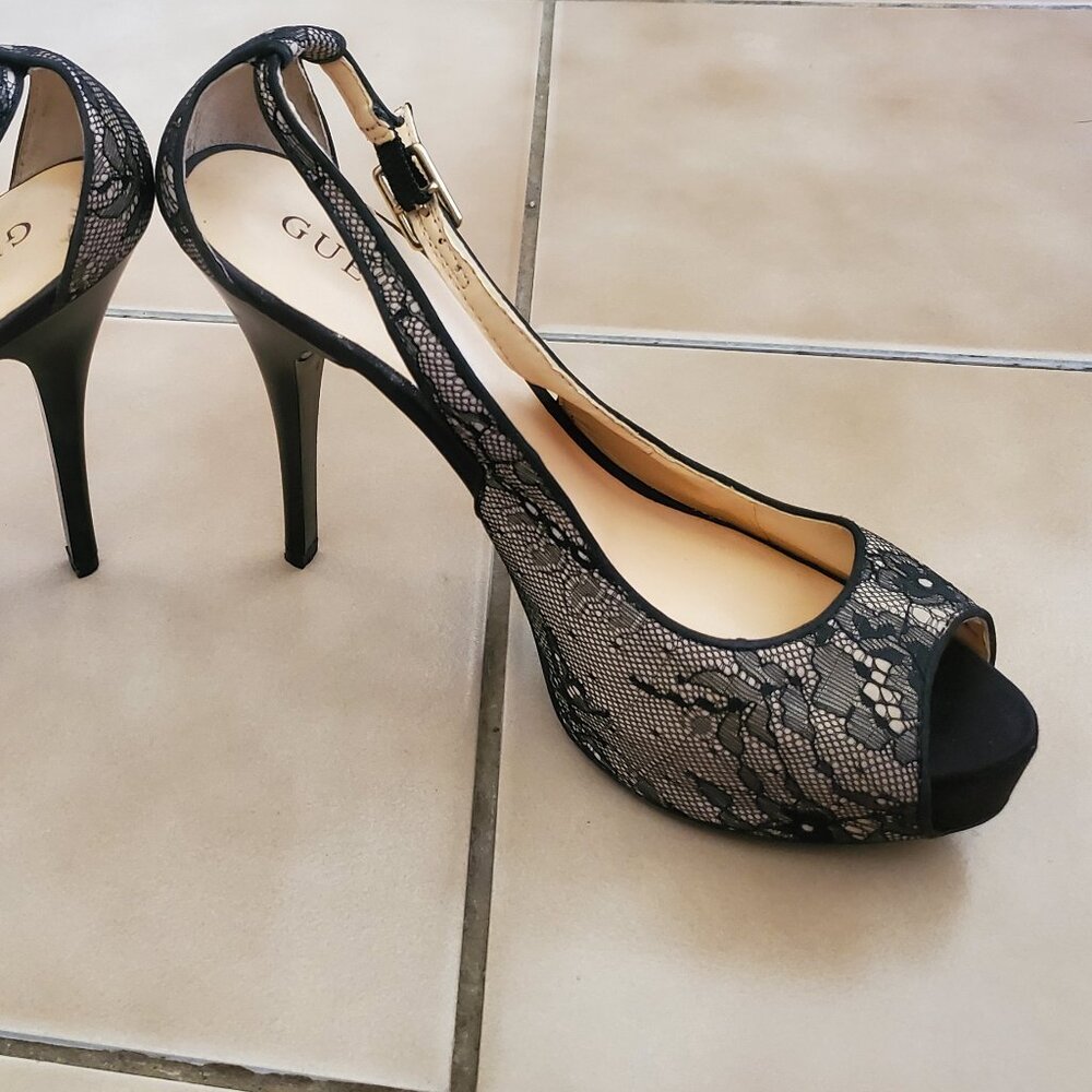 GUESS Black Lace Peep Toe Heels – Size 10 – NWOT - Picture 6 of 15